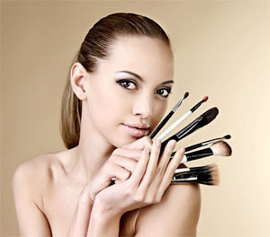 Кисти для макияжа: натуральные или искусственные?