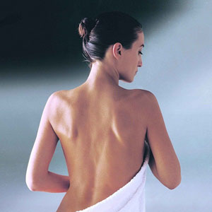 Женские тайны: восстанавливаем упругость кожи